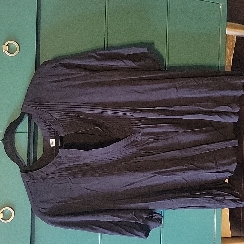 Old Navy Top (XXL)